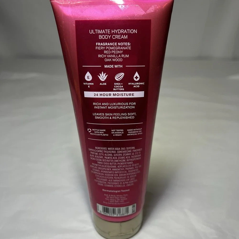 NEW BATH & BODY WORKS‎ FOREVER RED Ultimate Hydration Body Cream 8 OZ